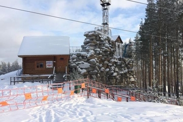 Фото горнолыжного курорта Лиственная, гора в Свердловская область